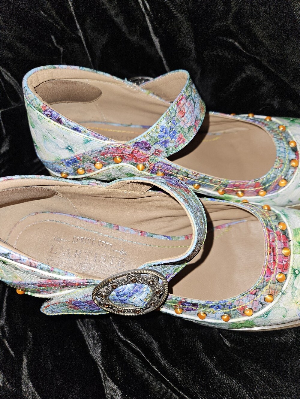 SPRING STEP L'ARTISTE Floral Mary Jane Block Heel Shoes with Embellished Strap - Picture 4 of 4